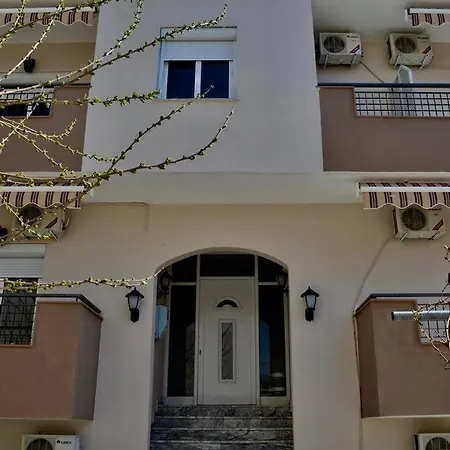 شقة فندقية Opalium Front بوتوس