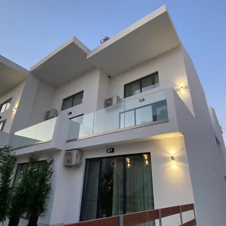 Opalium Front * Ποτός