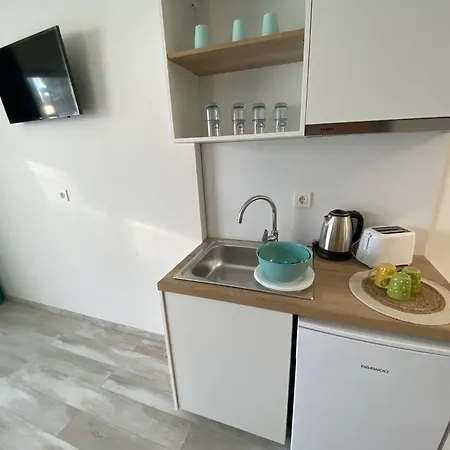 Ξενοδοχείο με διαμερίσματα Opalium Front 3*