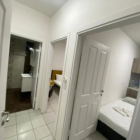 Opalium Front شقة فندقية 3*