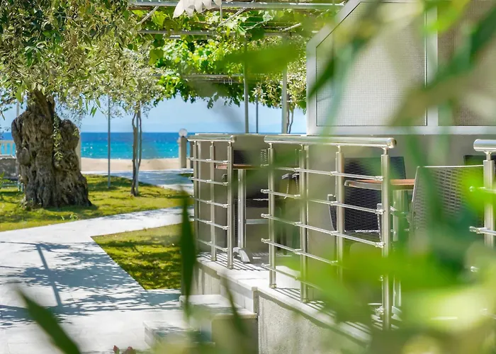 Hotel de apartamente Opalium Front Potos