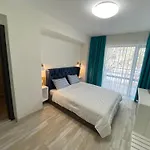 Opalium Front Aparthotel 3*