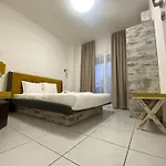Opalium Front Aparthotel Potos
