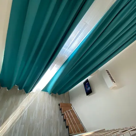 Opalium Front 아파트호텔 포토스