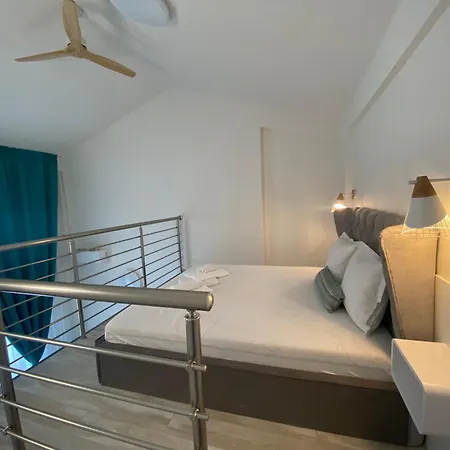 Aparthotel Opalium Front