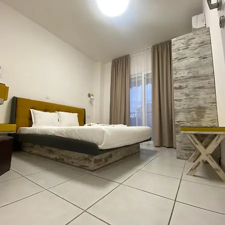 Opalium Front 아파트호텔 포토스