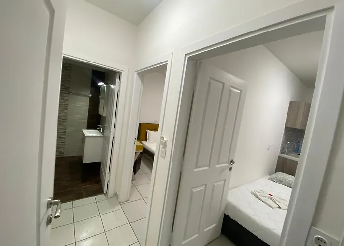 Opalium Front Aparthotel 3*