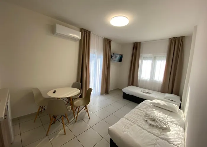 Opalium Front Aparthotel 3*