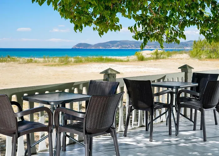 Opalium Front Aparthotel